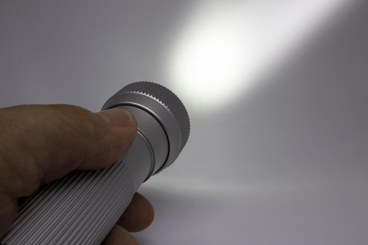 Linterna LED para acampada